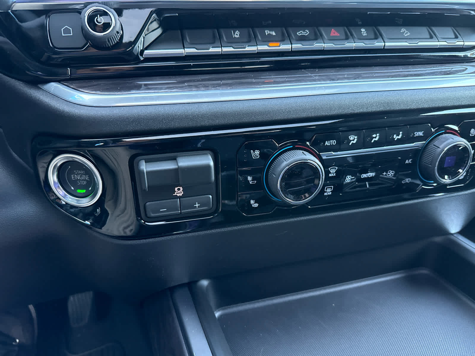 New 2026 Chevrolet Silverado 2500 LTZ w/ LTZ Plus Package image 17