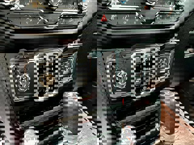 Used 2020 Jeep Wrangler Unlimited Sahara image 23