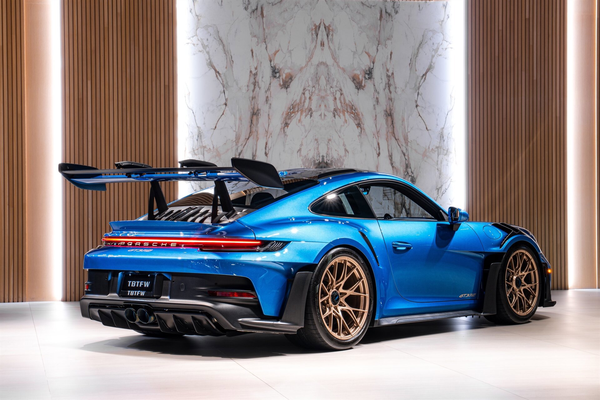 Used 2025 Porsche 911 GT3 RS RWD image 3