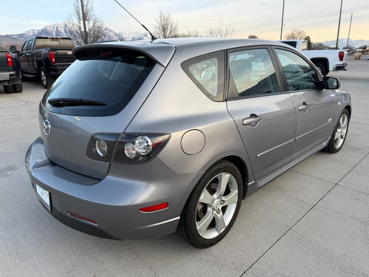Used 2006 MAZDA MAZDA3 s Grand Touring image 3