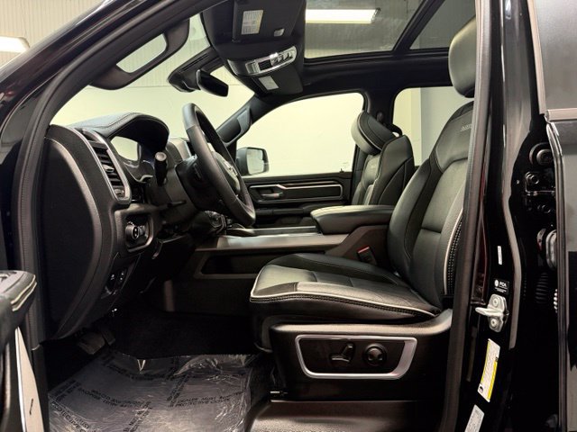 Used 2026 RAM 1500 Laramie w/ Night Edition AWD/4WD image 13