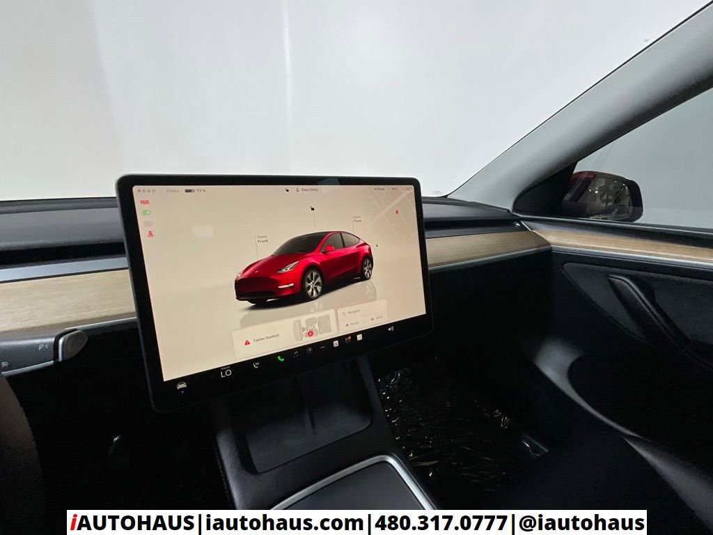 Used 2024 Tesla Model Y Long Range AWD/4WD image 25