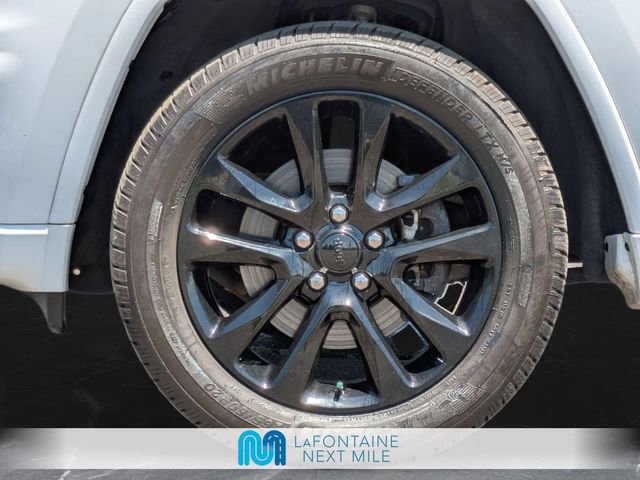 Used 2021 Jeep Grand Cherokee Altitude AWD/4WD image 32