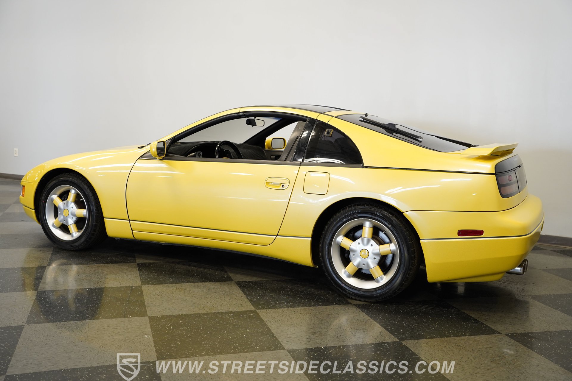 Used 1990 Nissan 300ZX GS RWD image 9