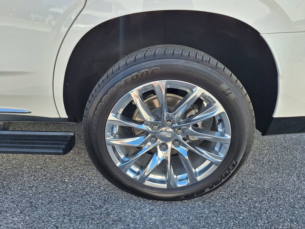 Certified 2023 Cadillac Escalade Premium Luxury Platinum w/ LPO, Radiant Package image 26