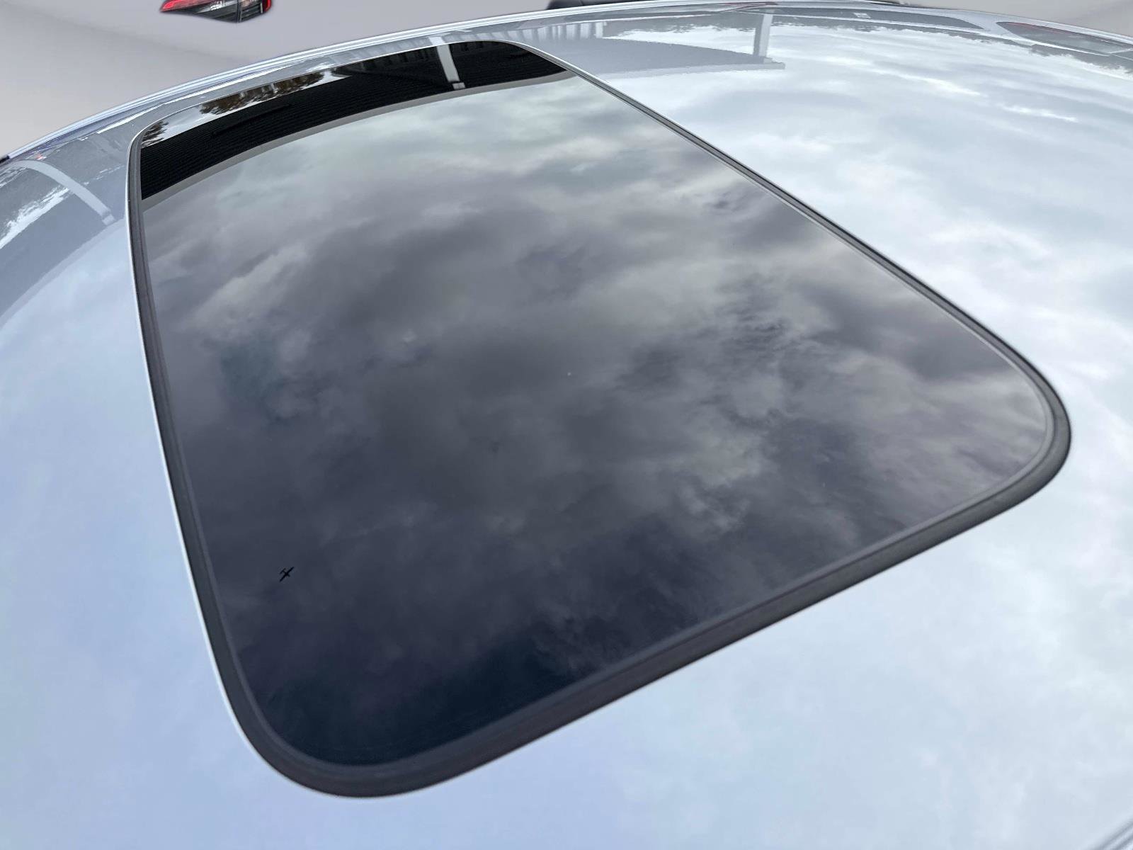 Certified 2023 Honda Accord EX image 33