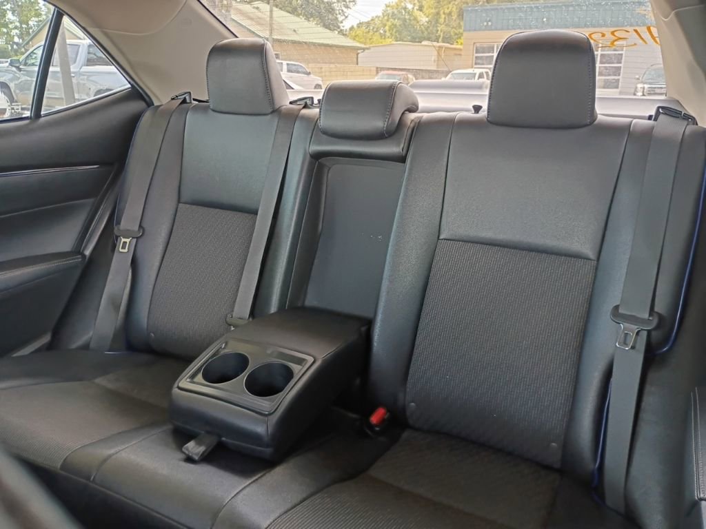 Used 2019 Toyota Corolla SE image 30