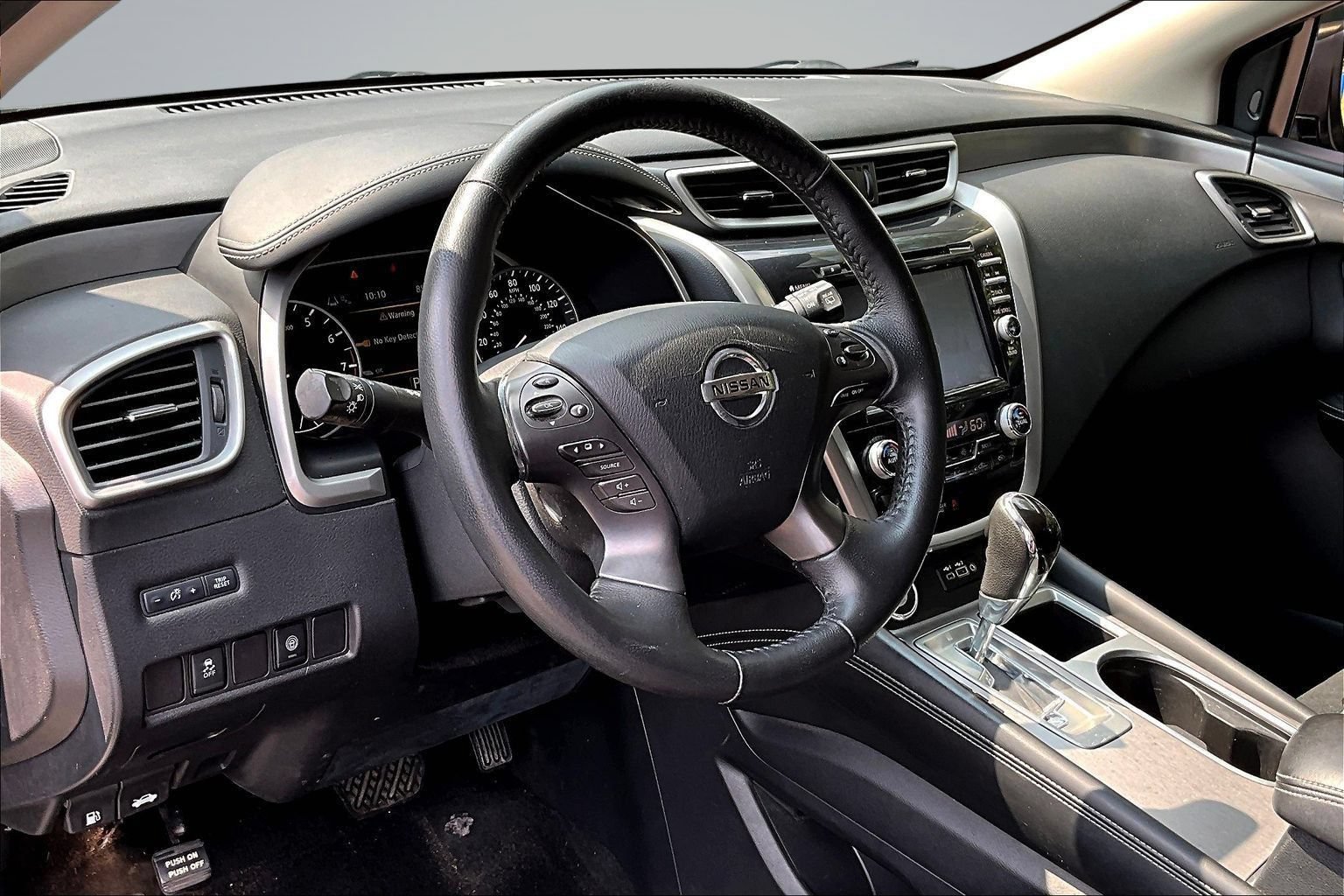 Used 2021 Nissan Murano SV AWD/4WD image 13