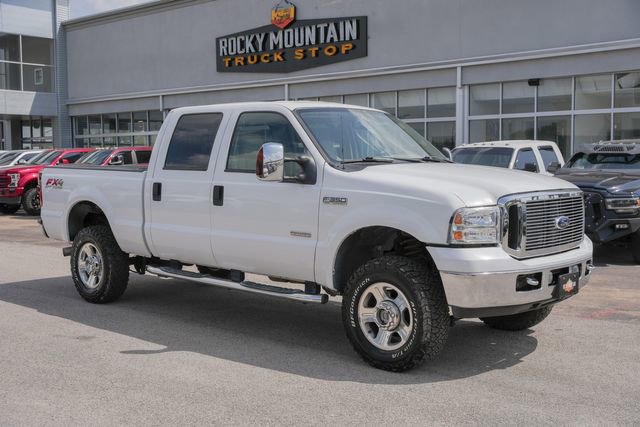 Used 2006 Ford F350 Lariat image 3