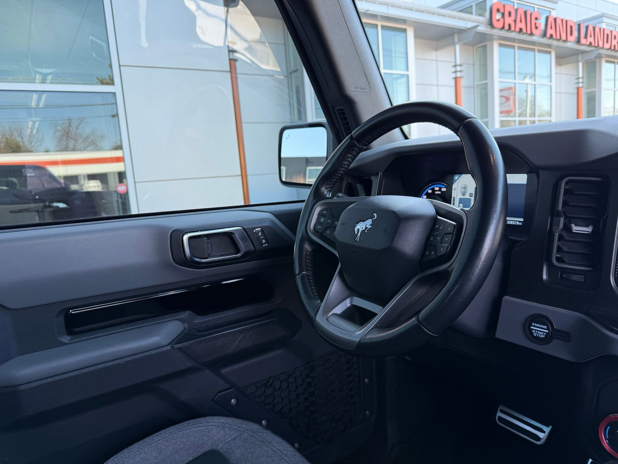 Used 2021 Ford Bronco Big Bend w/ Sasquatch Package image 28