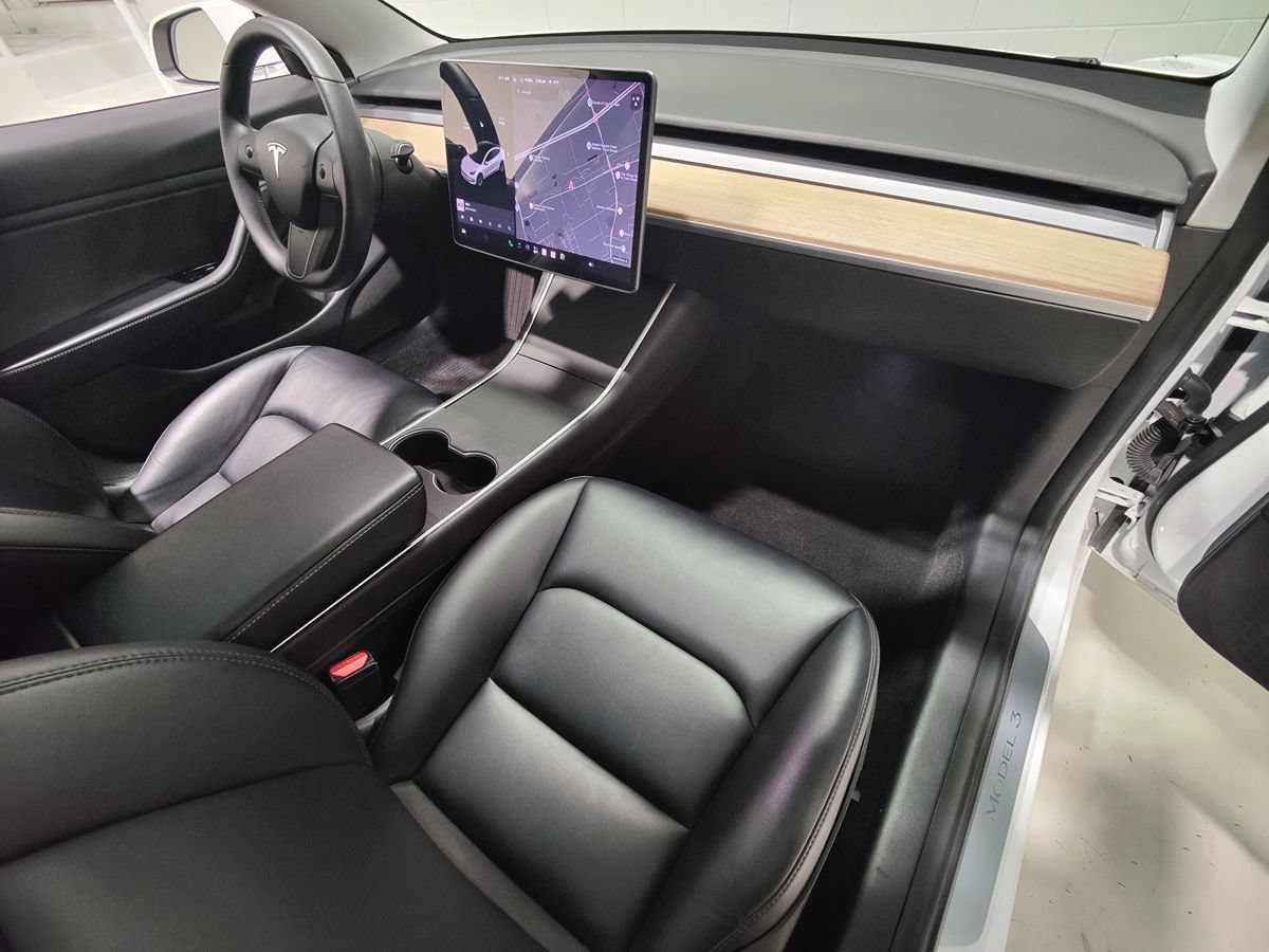 Used 2019 Tesla Model 3 Performance AWD/4WD image 11