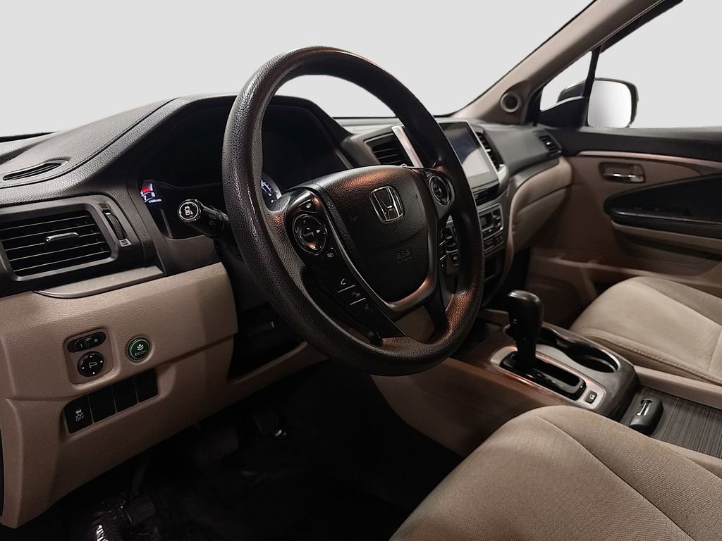 Used 2016 Honda Pilot EX image 10