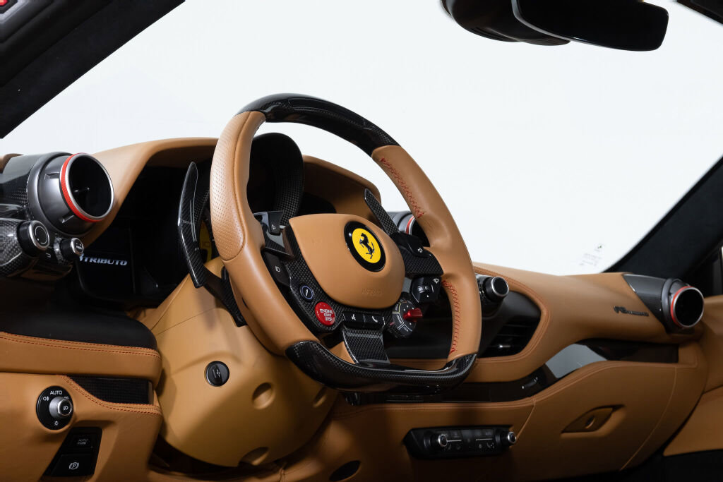 Used 2022 Ferrari F8 Tributo image 29