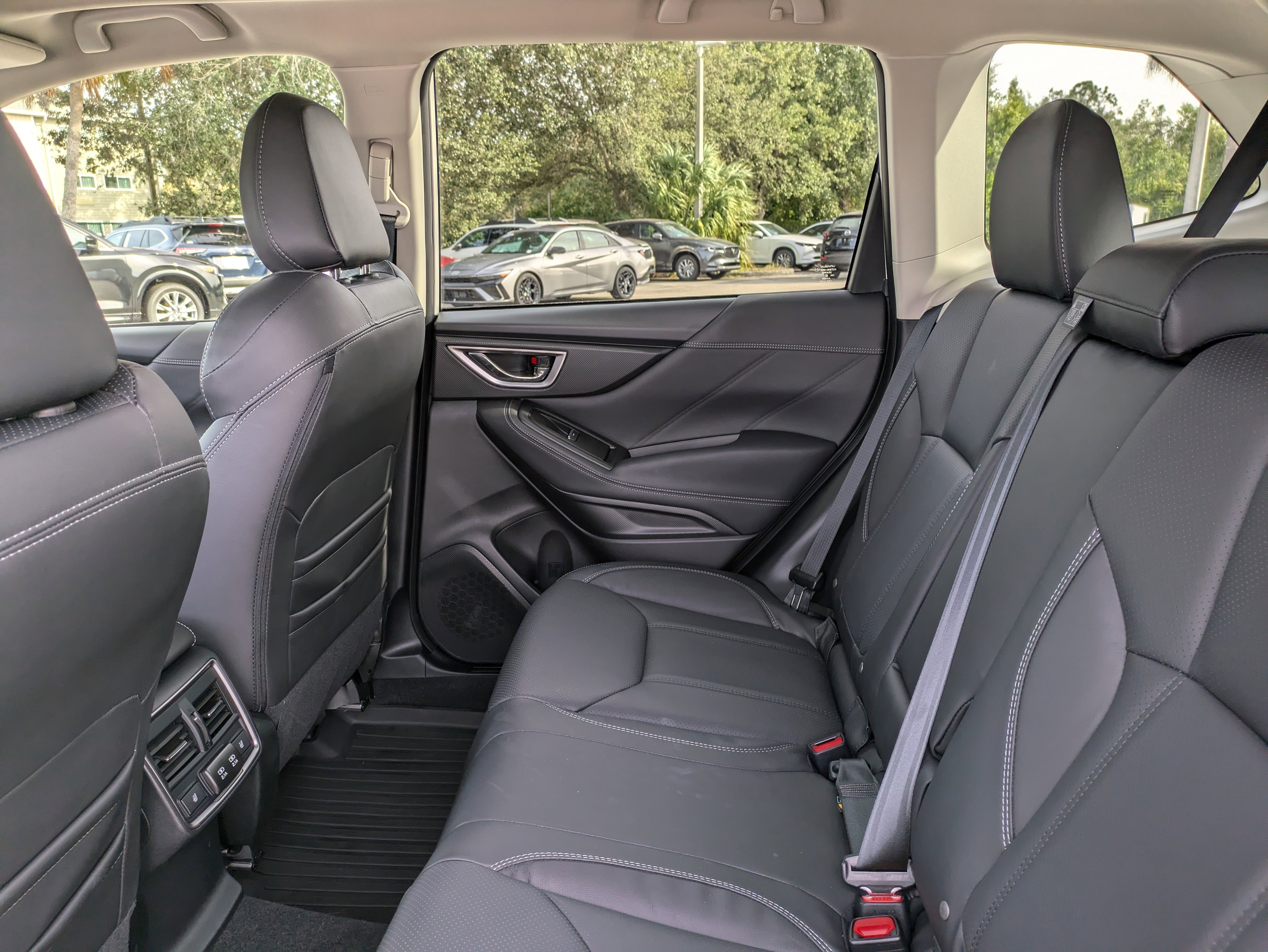 Used 2024 Subaru Forester Touring image 15