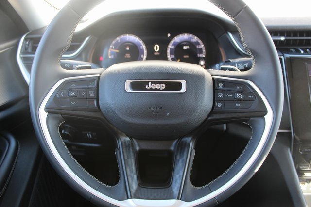 Used 2023 Jeep Grand Cherokee L Laredo image 10