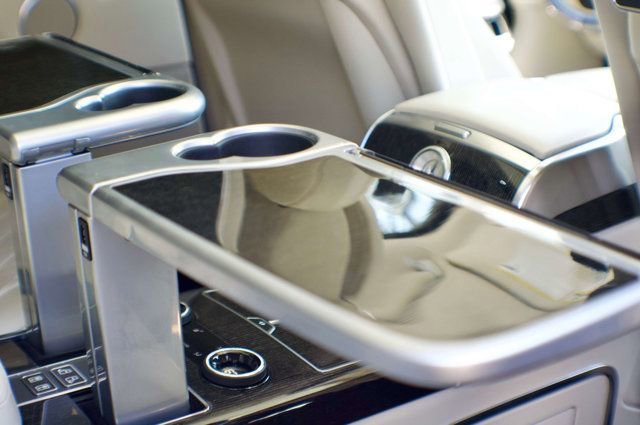 Used 2020 Land Rover Range Rover SV Autobiography Dynamic image 52