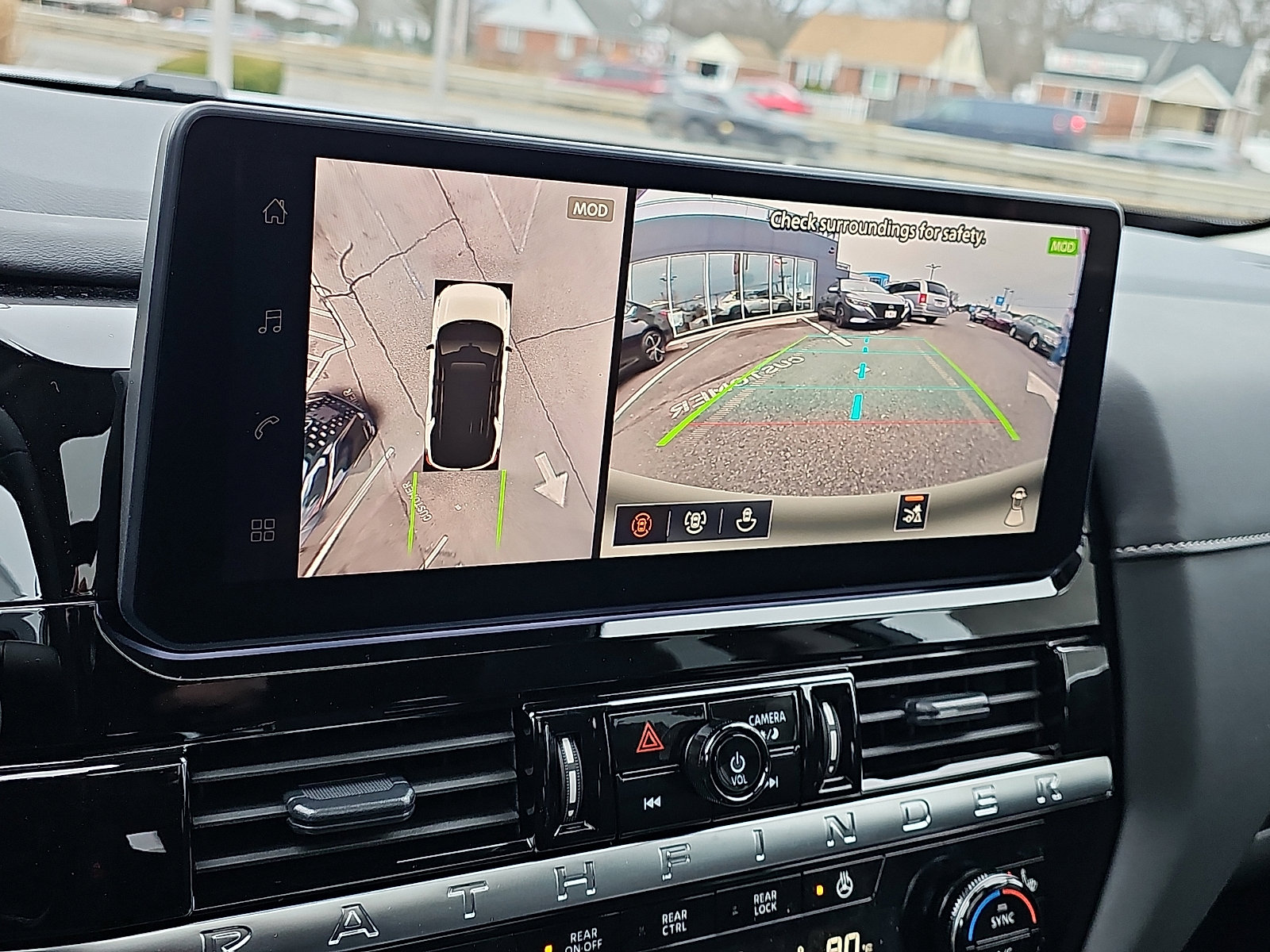 New 2026 Nissan Pathfinder SL w/ SL Premium Package image 13