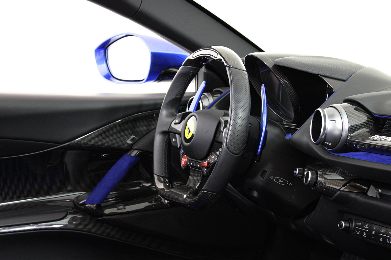 Certified 2022 Ferrari 812 GTS RWD image 73