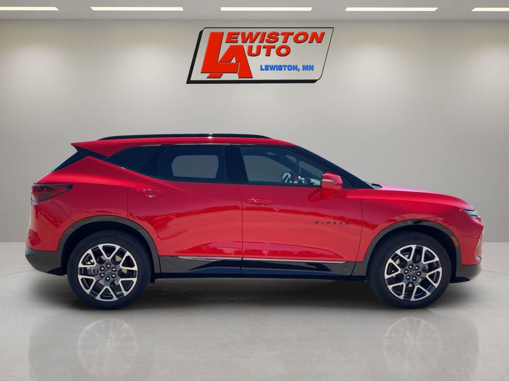 Certified 2024 Chevrolet Blazer RS w/ Enhanced Convenience Package AWD/4WD image 6