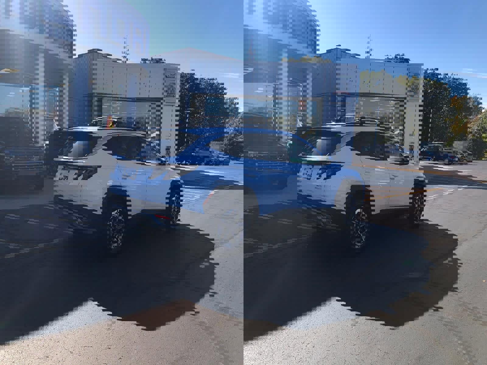 New 2025 Hyundai Tucson SEL image 2