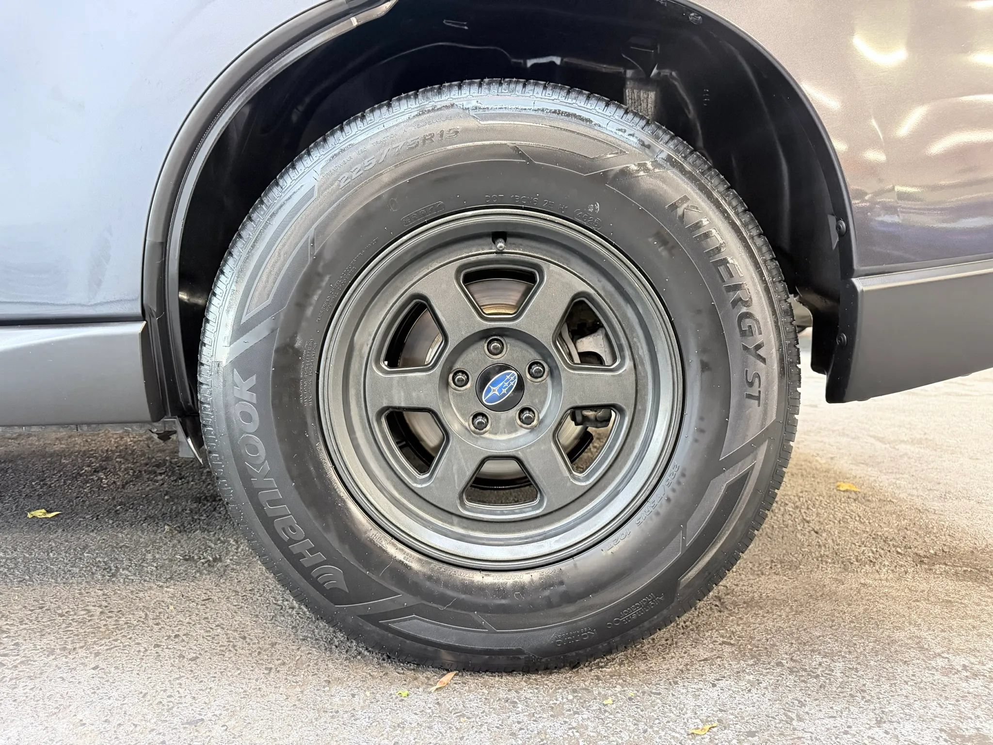 Used 2017 Subaru Forester 2.5i Limited AWD/4WD image 9