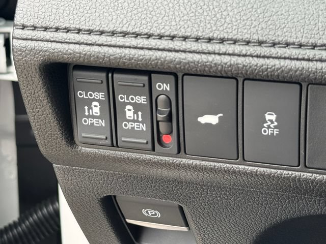Certified 2026 Honda Odyssey EX-L image 31