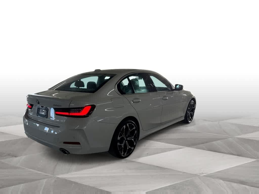 Used 2026 BMW 330i xDrive Sedan AWD/4WD image 8