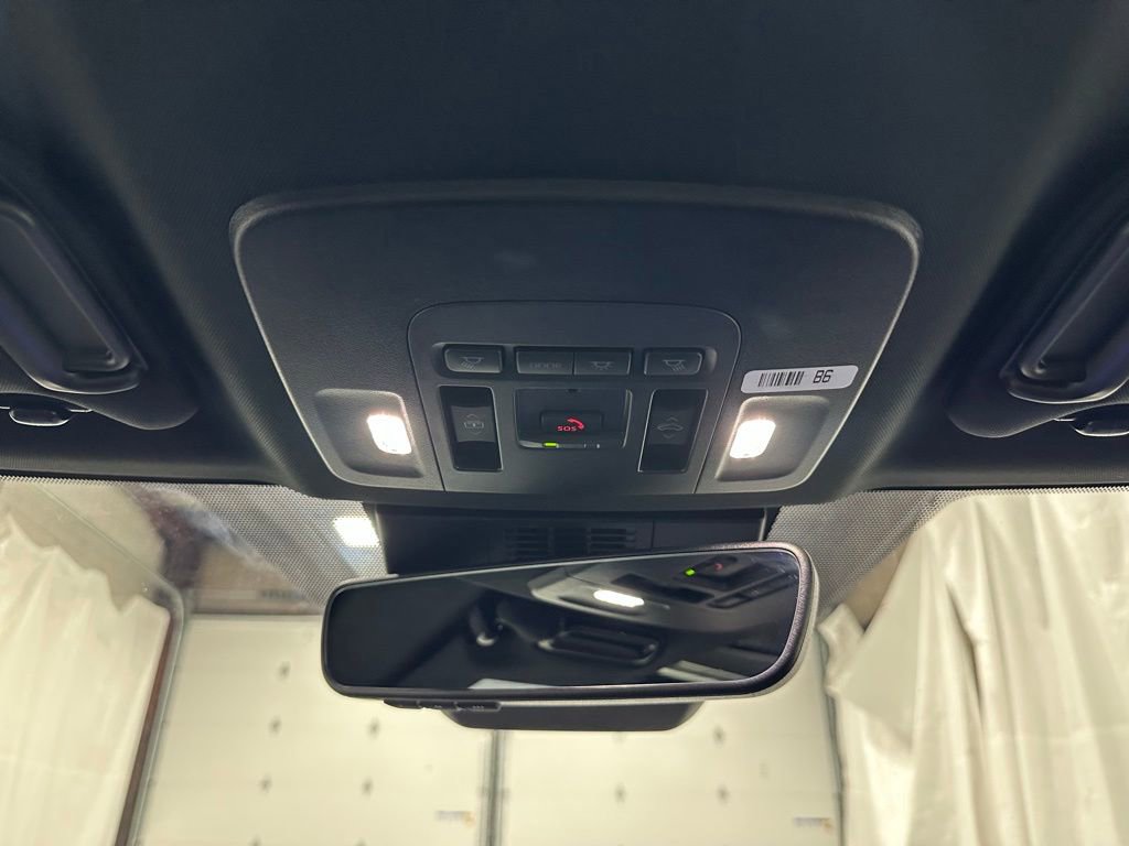 Used 2026 Toyota Camry XSE FWD image 42