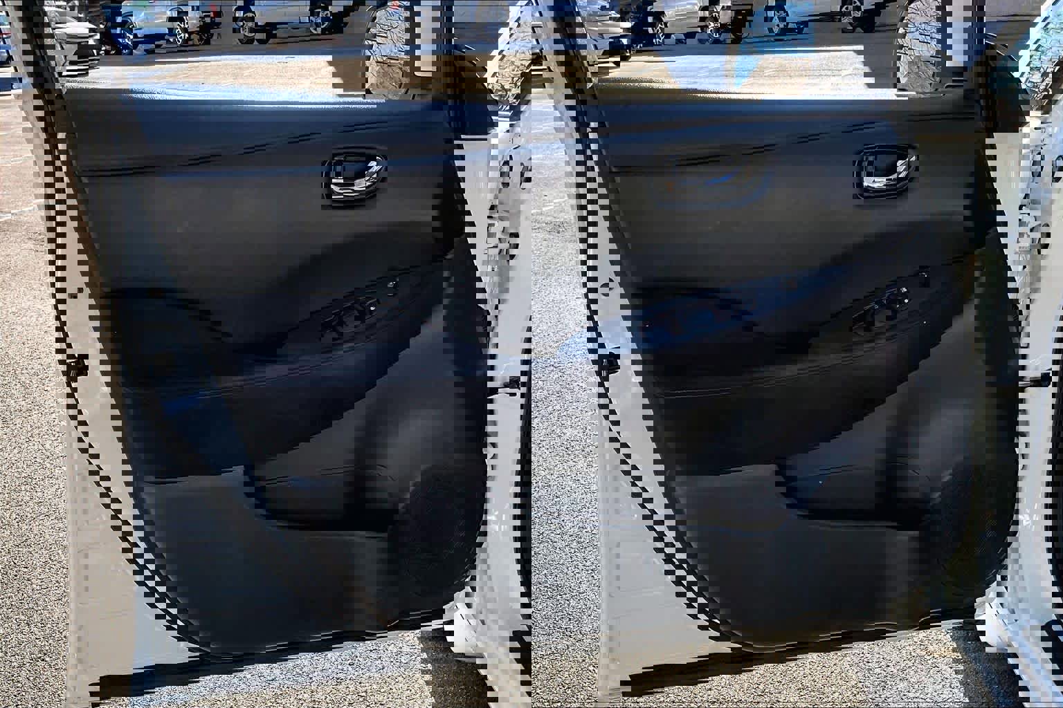 Used 2017 Nissan Leaf S w/ Charge Package image 19