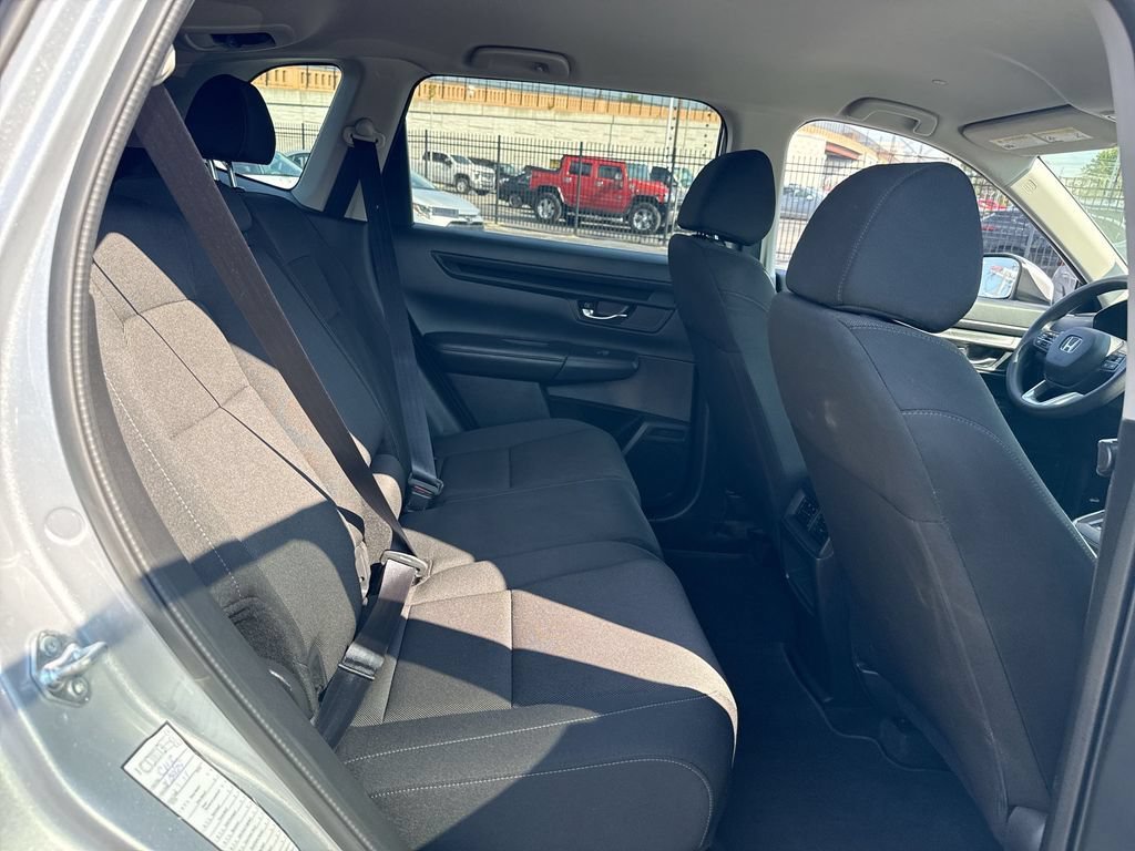 Used 2025 Honda CR-V LX image 26