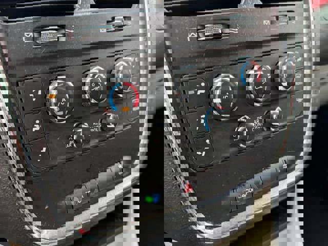 Used 2012 Dodge Grand Caravan SXT image 18