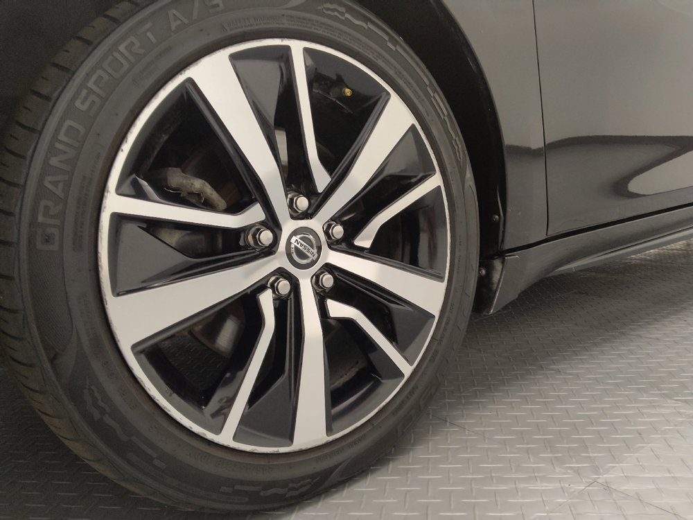 Used 2021 Nissan Maxima 3.5 SV w/ Floor Mat Group FWD image 31