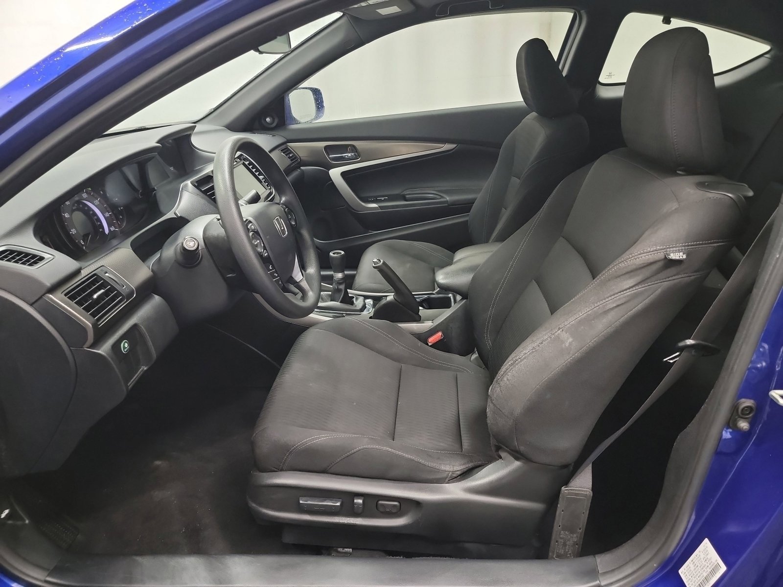 Used 2017 Honda Accord EX image 12