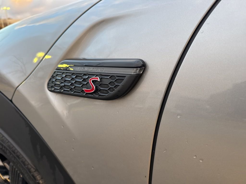 Used 2023 MINI Cooper S image 11