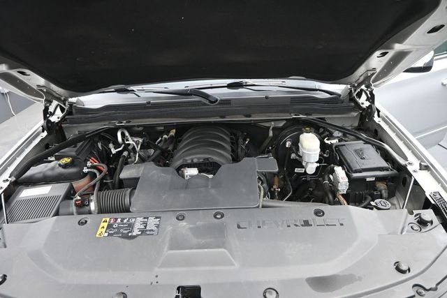 Used 2019 Chevrolet Suburban Premier AWD/4WD image 44