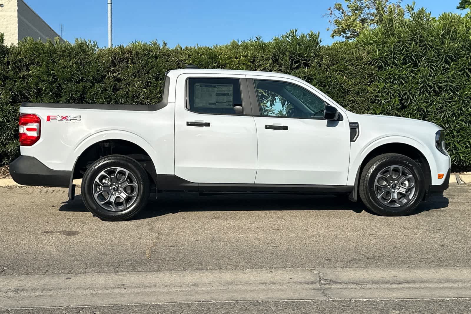 New 2026 Ford Maverick XLT w/ XLT Luxury Package AWD/4WD image 8