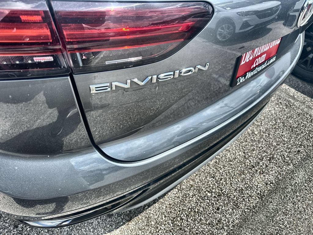 Used 2021 Buick Envision Essence w/ Sport Touring Package FWD image 5