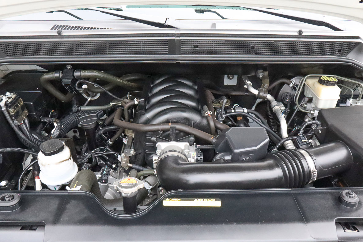 Used 2015 Nissan Titan S image 16