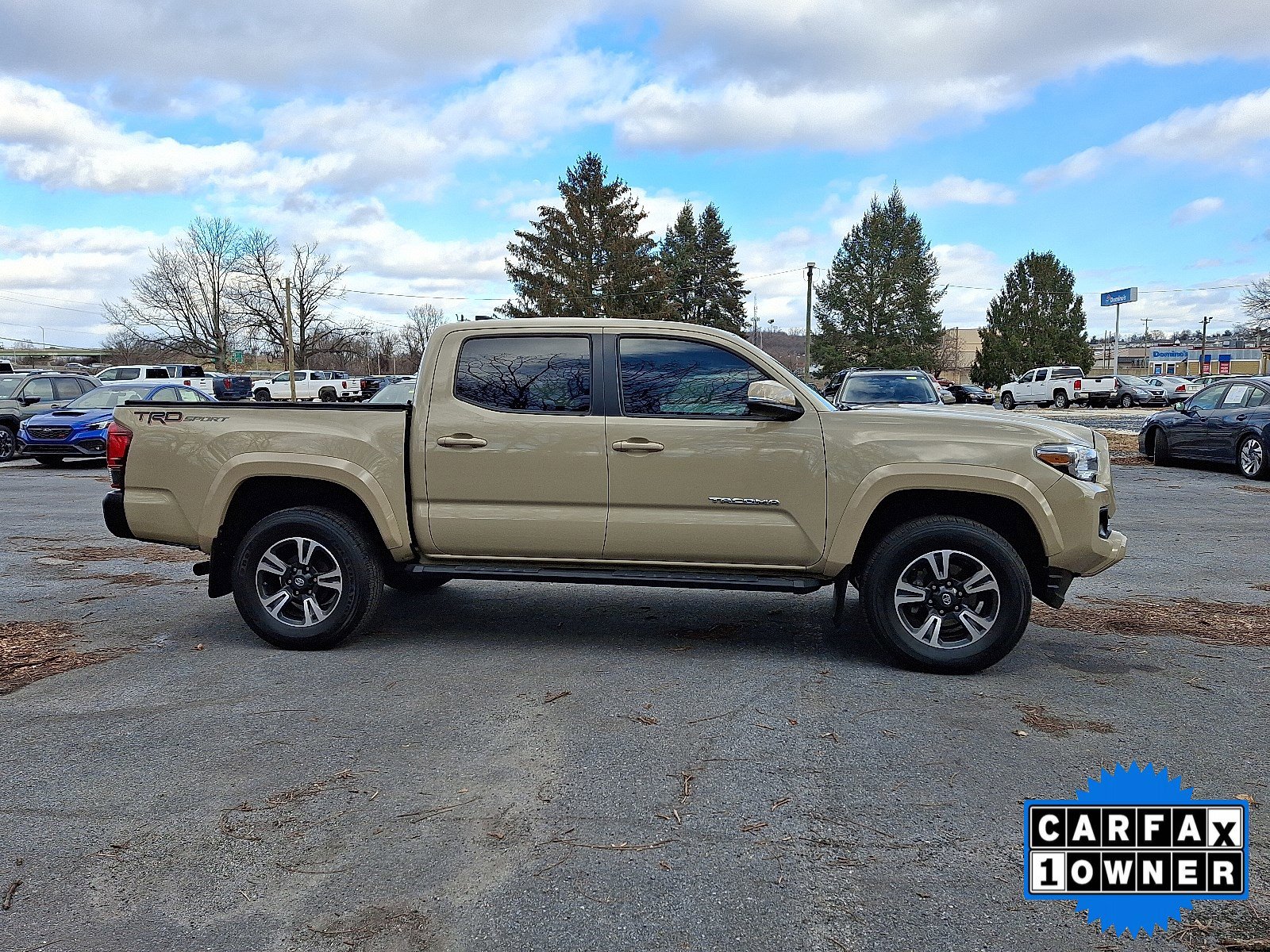 Used 2019 Toyota Tacoma TRD Sport image 9