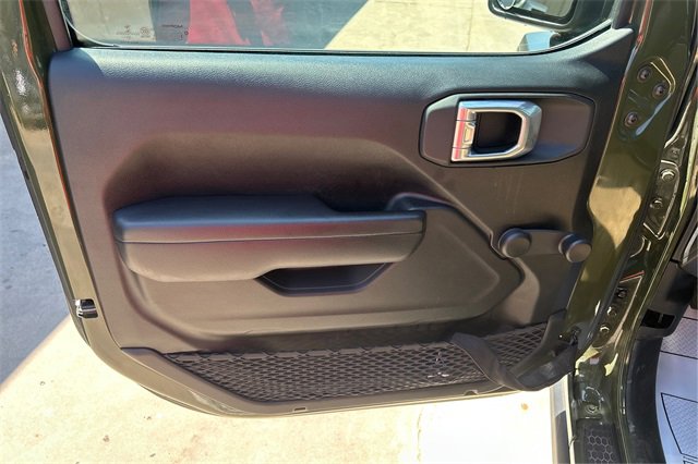 Used 2021 Jeep Wrangler Unlimited Sport image 15