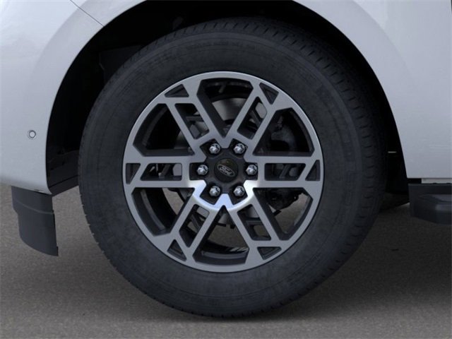 New 2025 Ford Expedition Active image 19