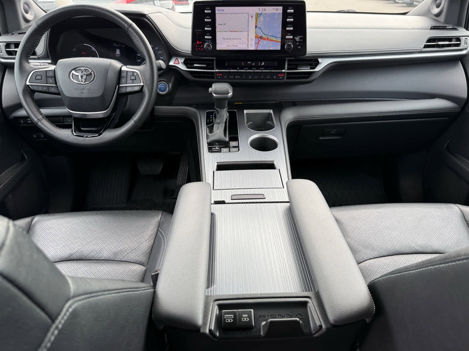 Used 2023 Toyota Sienna XSE image 13