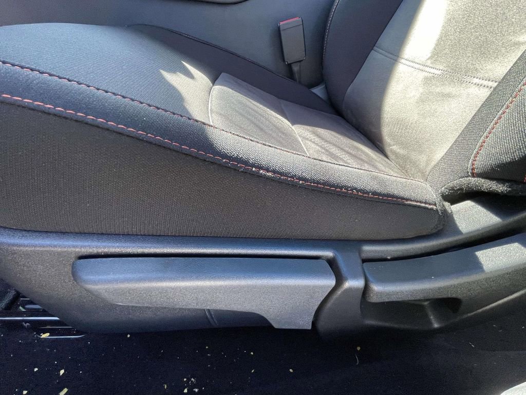 Used 2025 Nissan Sentra SR image 14