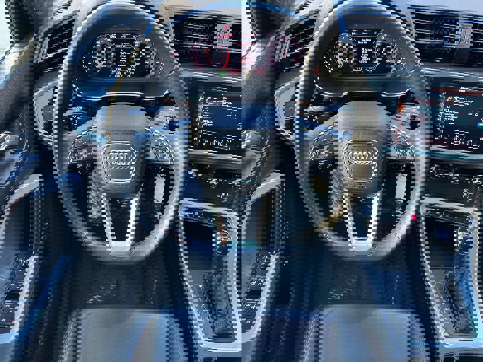 Used 2022 Audi Q3 2.0T Premium image 14