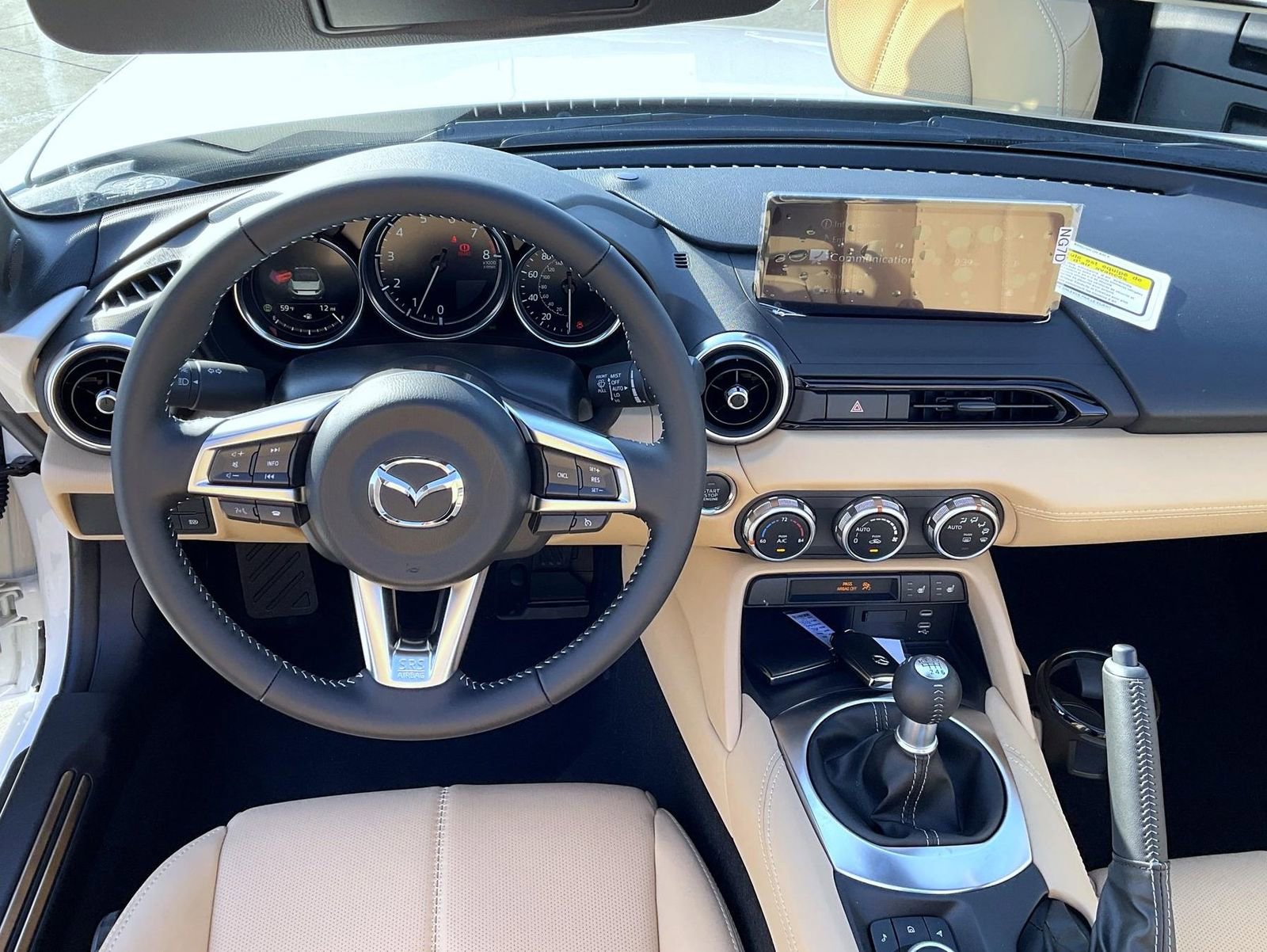 New 2026 MAZDA MX-5 Miata Grand Touring w/ Weather Package RWD image 15