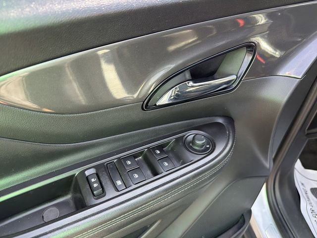 Used 2021 Buick Encore Preferred FWD image 13