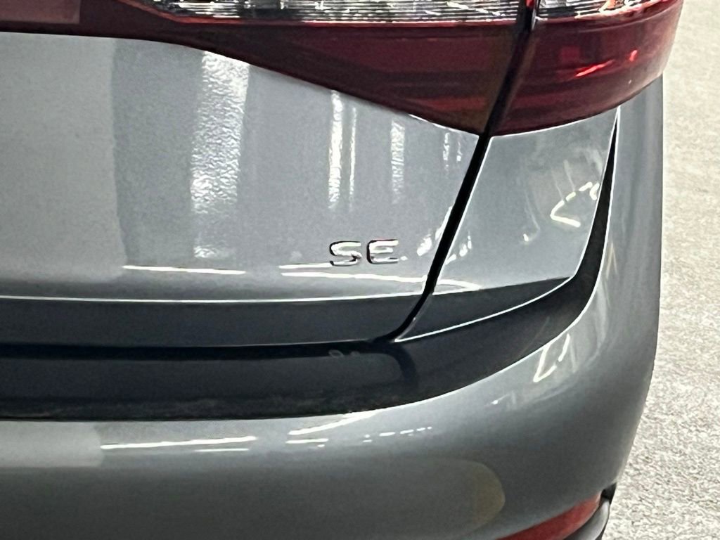 New 2026 Volkswagen Jetta SE FWD image 35