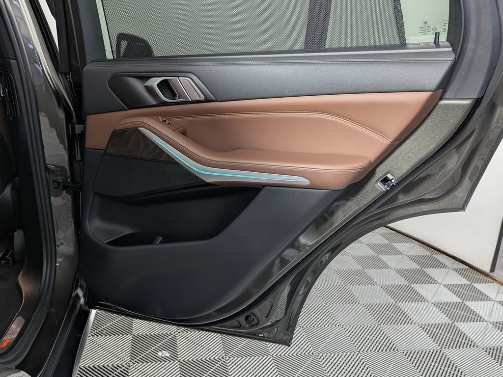 Certified 2023 BMW X5 xDrive40i w/ Executive Package image 43
