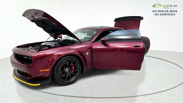 Used 2023 Dodge Challenger SRT Hellcat w/ Plus Package RWD image 14