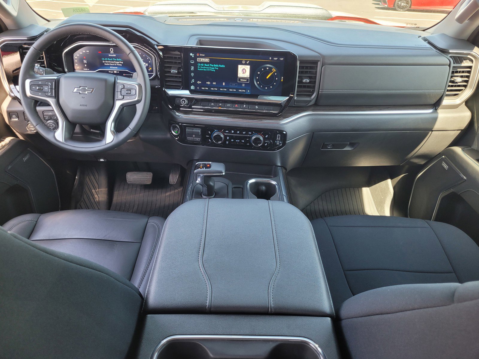 Used 2024 Chevrolet Silverado 1500 LT Trail Boss w/ Convenience Package II image 14